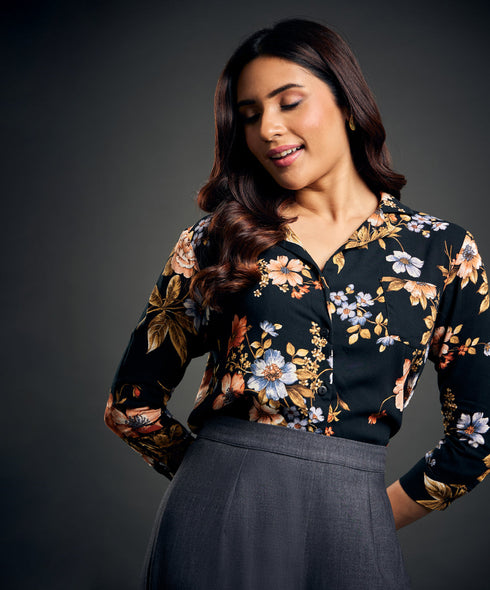 Deep Vneck Printed Top