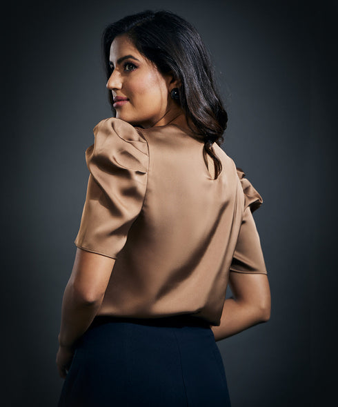 Front Bow Attached Pink Satin Top-Brown