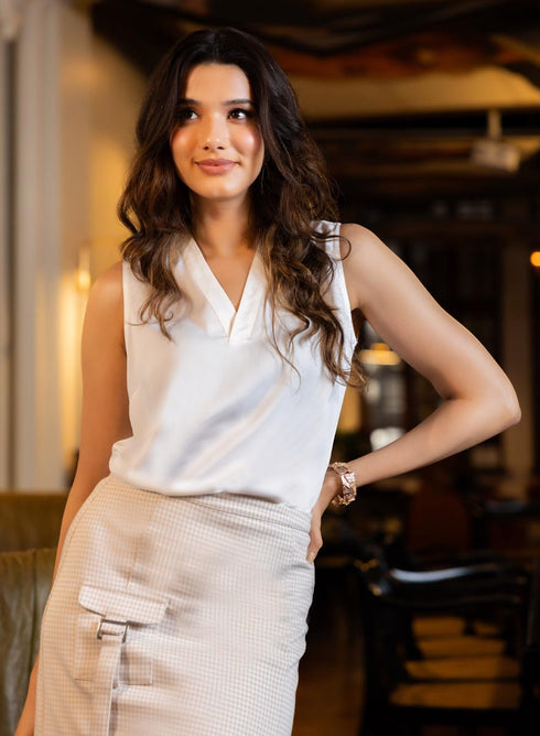 Sleeveless Deep V Neck Short Top