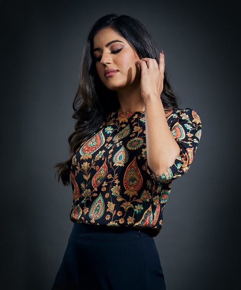 Half Sleeve Black Chiffon Round Neck Top