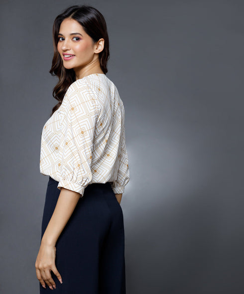 Printed Vneck Half sleeve top