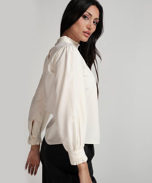 Neck And Sleeve Detailed Cotton Top