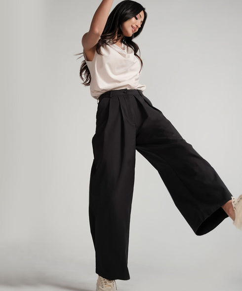 Black Side Pocket Elasticated Waist Pant