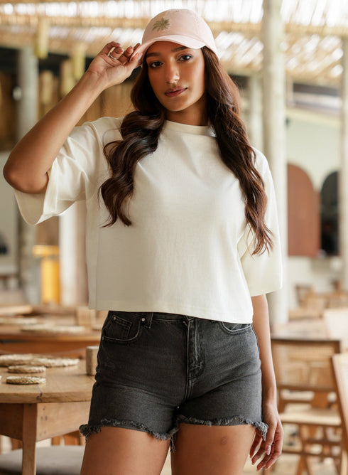 Oversized Crop Style Off White T-Shirt