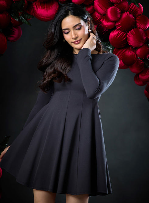 Long Sleeve Waistless Ponte Knit Dress