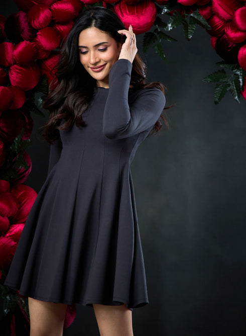 Long Sleeve Waistless Ponte Knit Dress