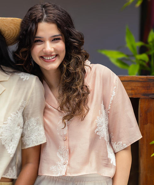 Lapel Pink Detailed Embroidered Top