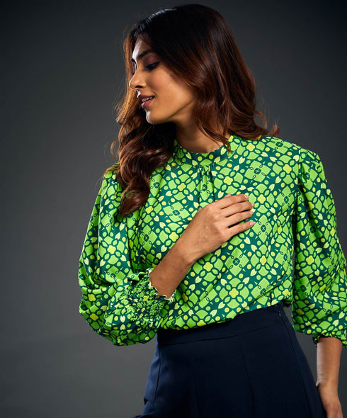 Allover Print Lantern Sleeve Blouse