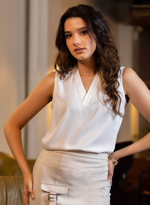 Sleeveless Deep V Neck Short Top