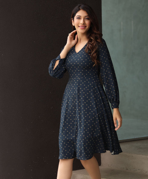 Vneck Puffed Sleeve Printed Dress