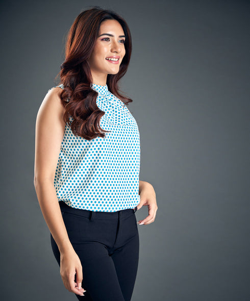 Sleeveless Loose Fitted Blue Top