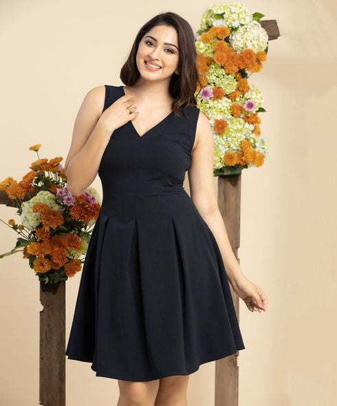 Waist Less Vneck Princess Line Mini Dress