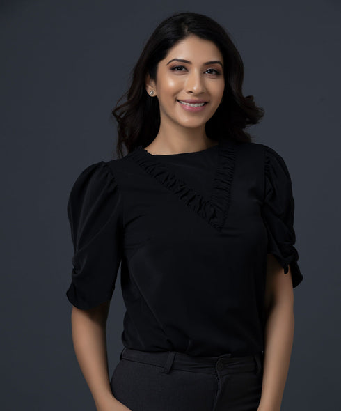 Vneck Detailed Gathered Black Top