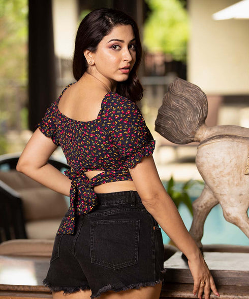 Back Detailed Printed Sweet Top