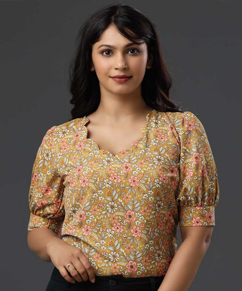 Neck Scalloped Orange Printed Top