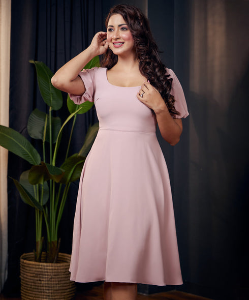 Curve Neck Puffed Sleeve Pink Dress