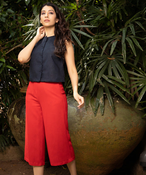 Red Three Quarter Linen Pant